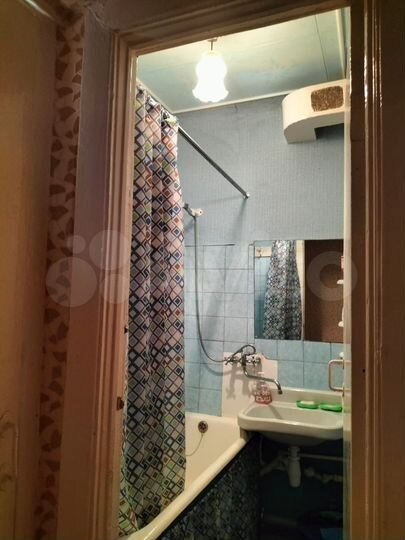 2-к. квартира, 42 м², 3/5 эт.