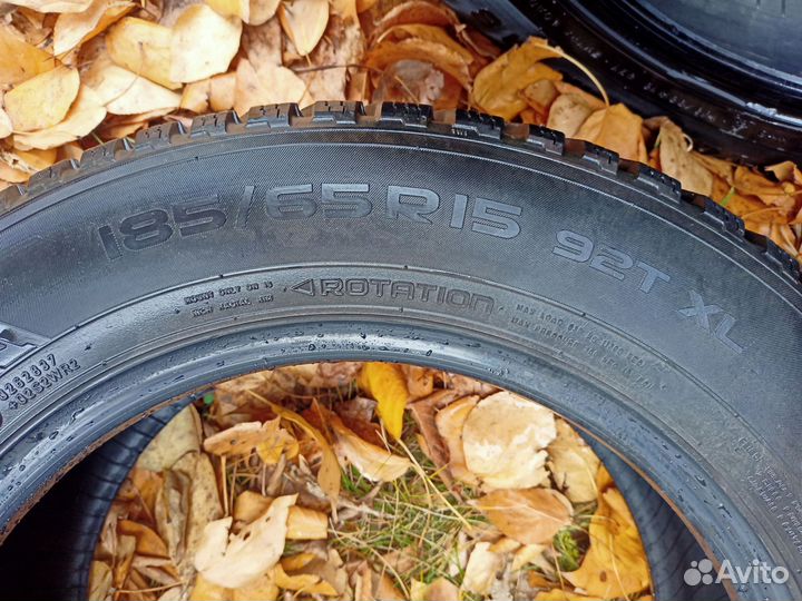 Nokian Tyres Hakkapeliitta 8 185/65 R15 92T