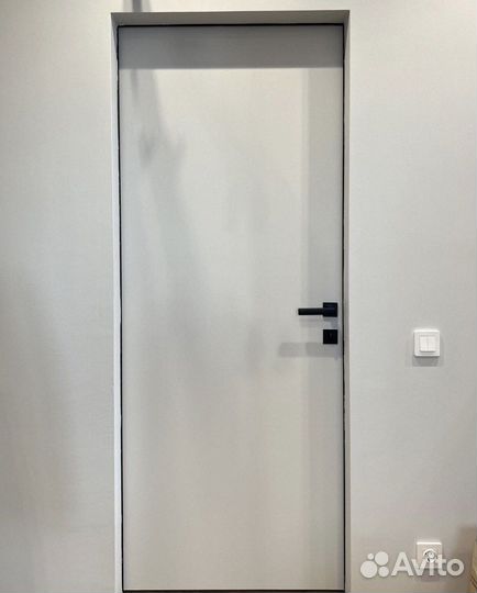 Дверь невидимка