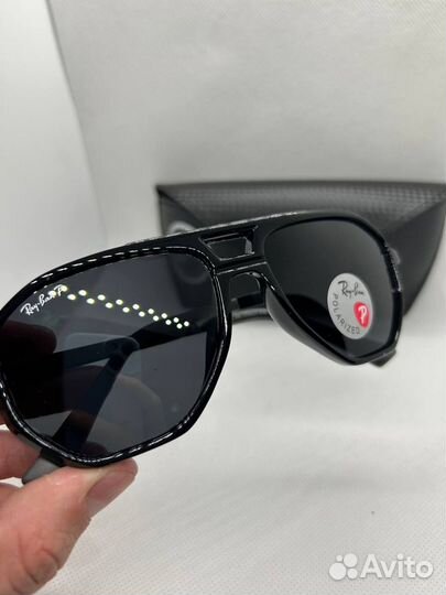 Солнцезащитные очки ray ban