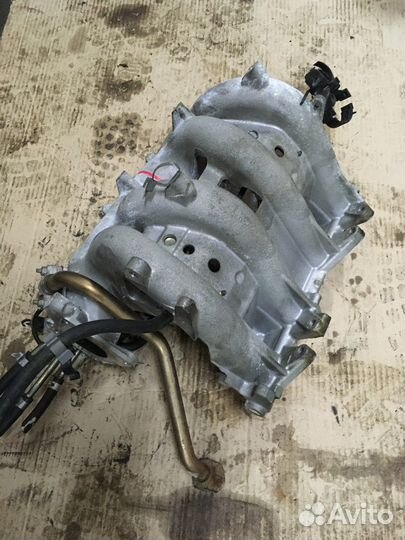 Коллектор впускной QG18 (Nissan Primera)