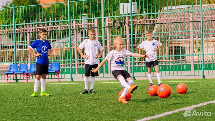 Тренировки по футболу для детей на юмр