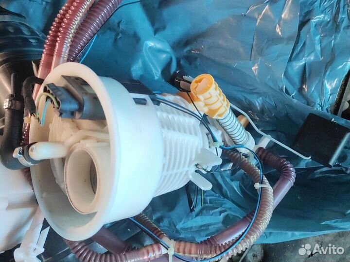 Бензонасос Мерседес 6.3