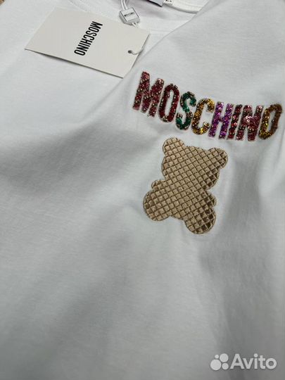 Футболка Moschino