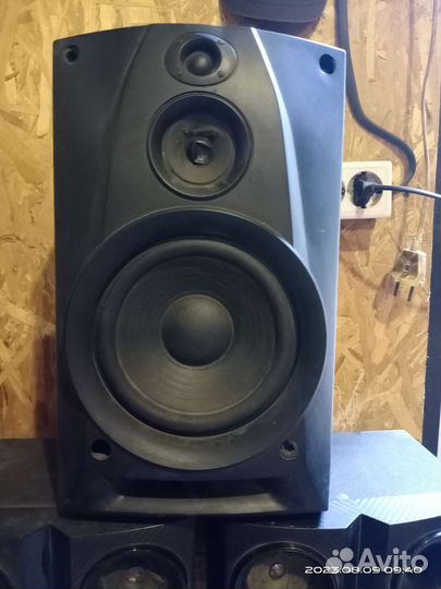 Акустические колонки от муз. центра