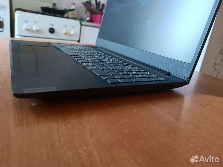Ноутбук Lenovo IdeaPad S145