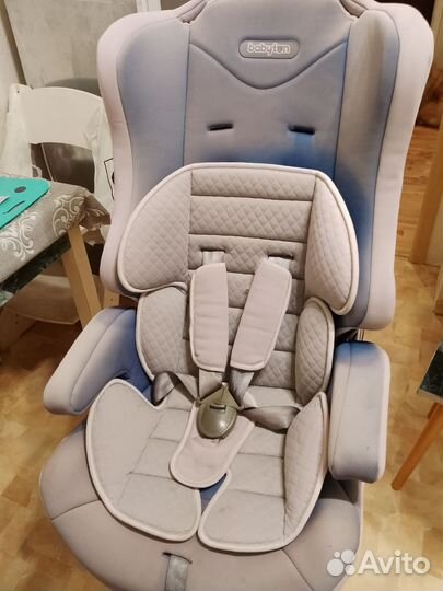 Детское автомобильное кресло бу