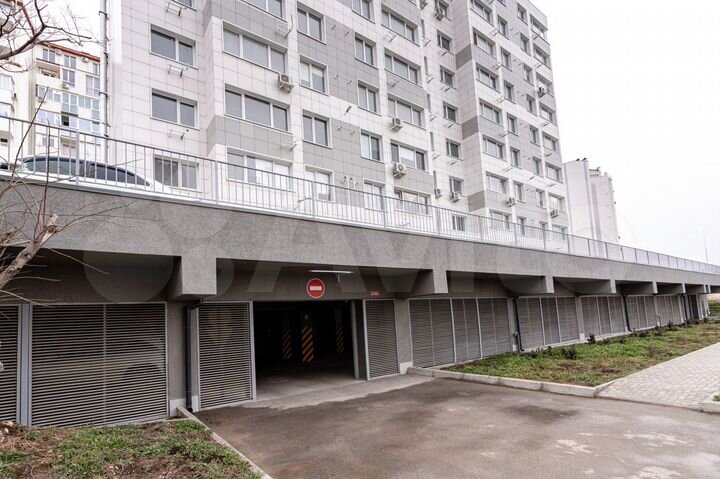 Машиноместо, 18 м²
