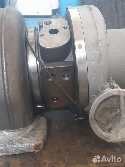 Турбокомпрессор holset HE 500V6