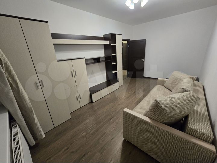 1-к. квартира, 40 м², 6/17 эт.