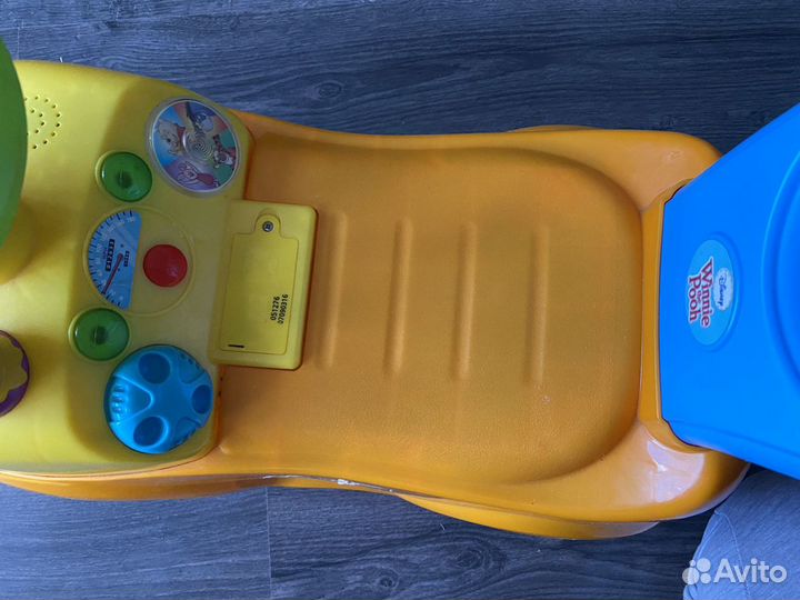 Машинка-каталка винни пух