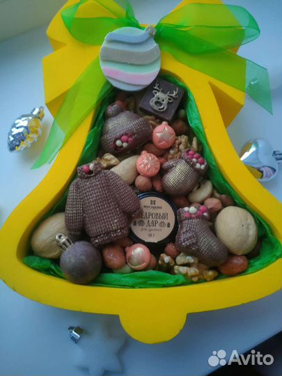 Новогодний подарок,ореховый бокс