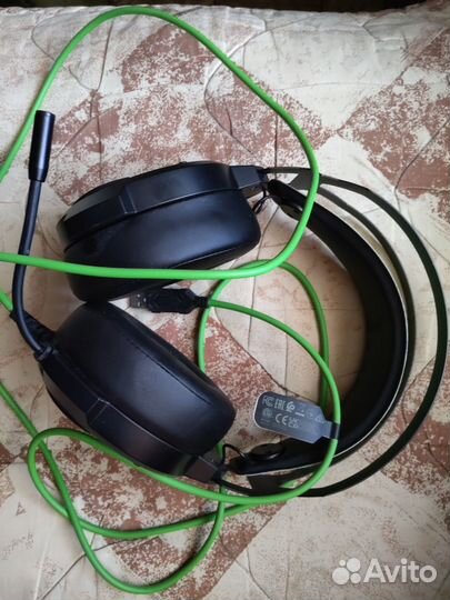 Продам игровые наушники