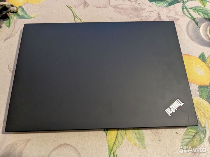 Мощный Lenovo t14 i7/24/512 ssd m2