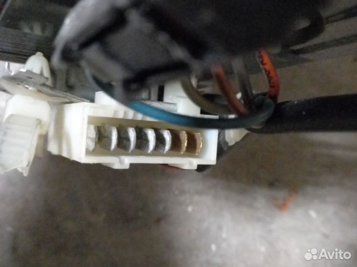 Двигататель стиральной машины