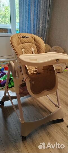 Стульчик для кормления babyton