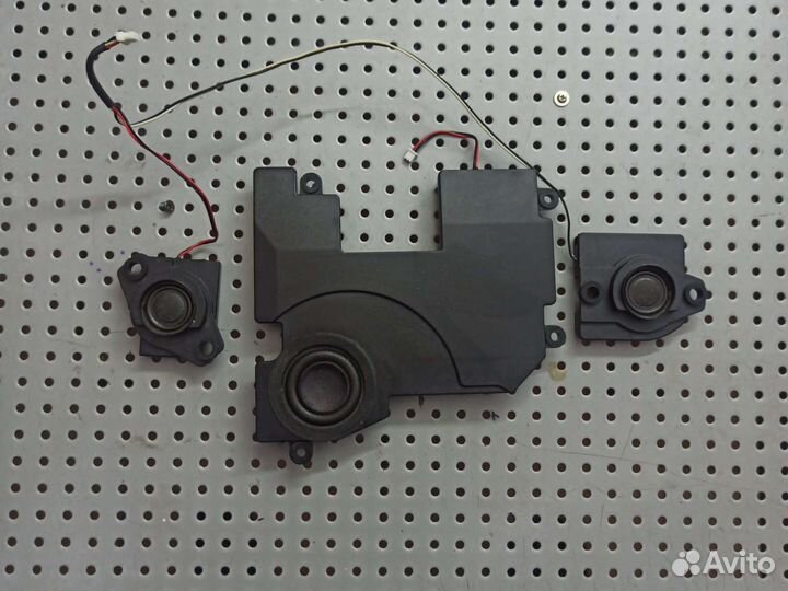 Asus n71j колонки плюс сабвуфер