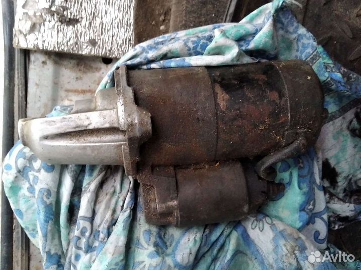 Стартер Nissan SR18