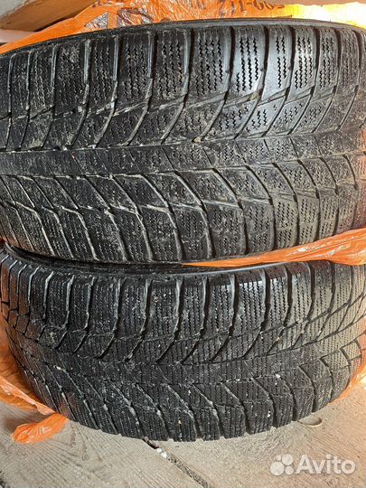 Triangle IceLink Trin PS01 235/45 R18