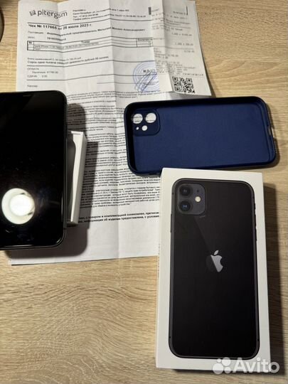 iPhone 11, 64 ГБ