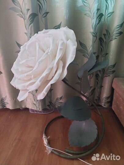 Лампа цветок