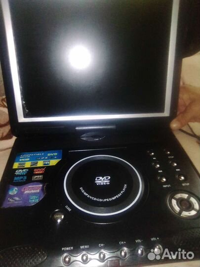 Портативный видеопроигрыватель