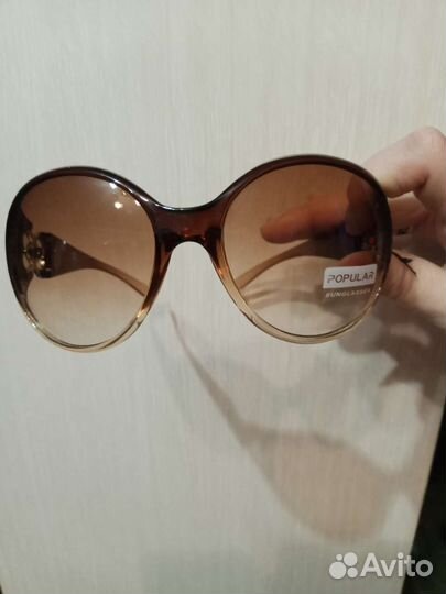 Солнцезащитные очки женские