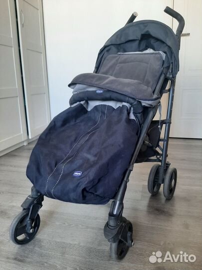 Коляска chicco Lite Way3 прогулочная трость