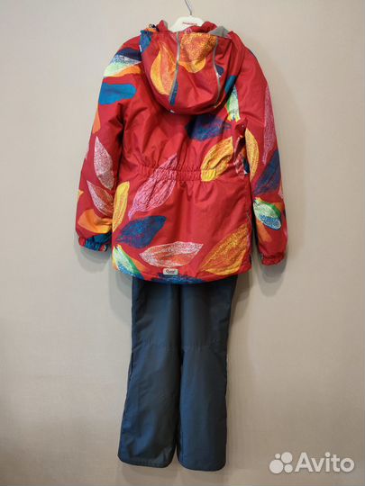 Демисезонный костюм для девочки, р. 140