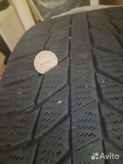 Triangle Snowlink TWT02 205/50 R17