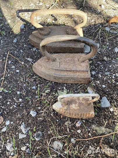 Старинные утюги