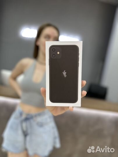 iPhone 11, 64 ГБ