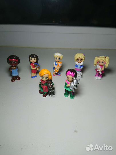 Девочки мира из киндера 