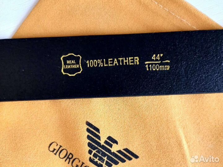 Мужской кожаный ремень черный