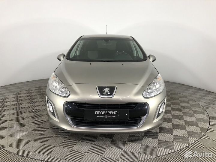 Peugeot 308, 2011