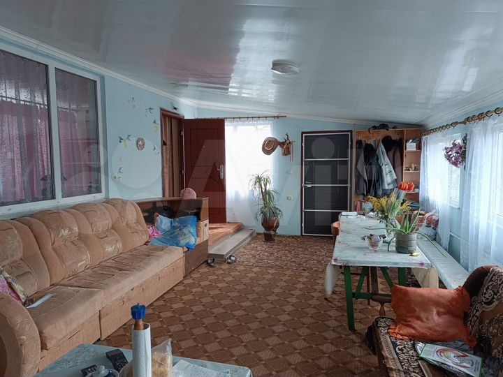 Дом 108 м² на участке 6 сот.