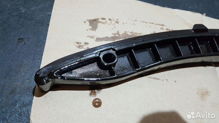 Планка успокоителя цепи грм Porsche Cayenne 957