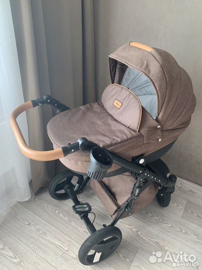 Коляска 2 в 1 Lonex Comfort Prestige