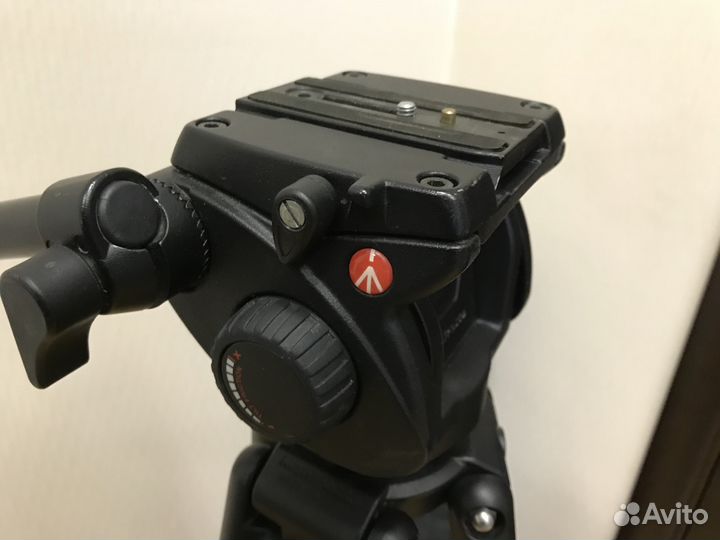 Профессиональный видео штатив Manfrotto 351MVB2