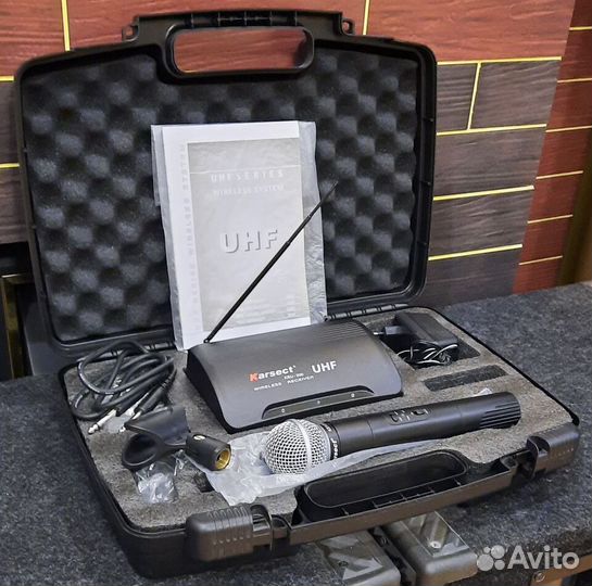 Микрофон вокальный Karsect KRU-200 KST3U радио Pro