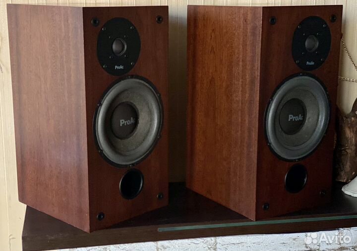 ProAc Studio 100, England