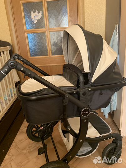Продам коляску 2 в 1
