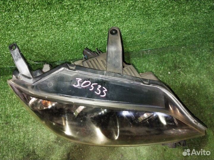 Фара передняя правая Mazda Demio DY3W