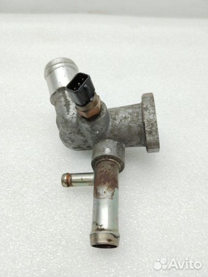 Фланец системы охлаждения передний Kia Ceed ED