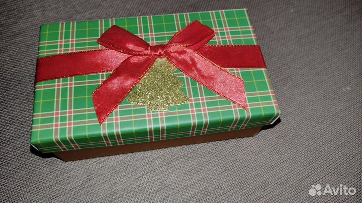 Коробки для новогодних подарков.Цена за всё