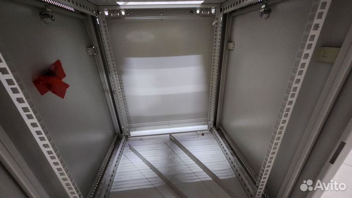 Шкаф телекоммуникационный 60*60