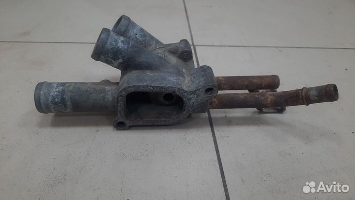 Корпус термостата Hyundai Elantra