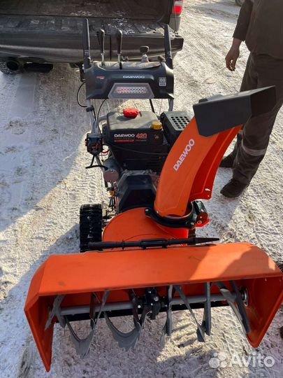 Снегоуборщик daewoo