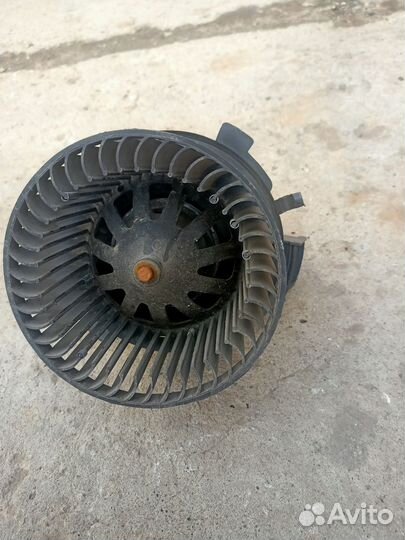 Моторчик печки Peugeot 206