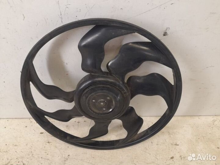 Вентилятор охлаждения двигателя передний Hyundai